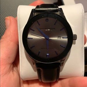 Geoffrey Beene Watch